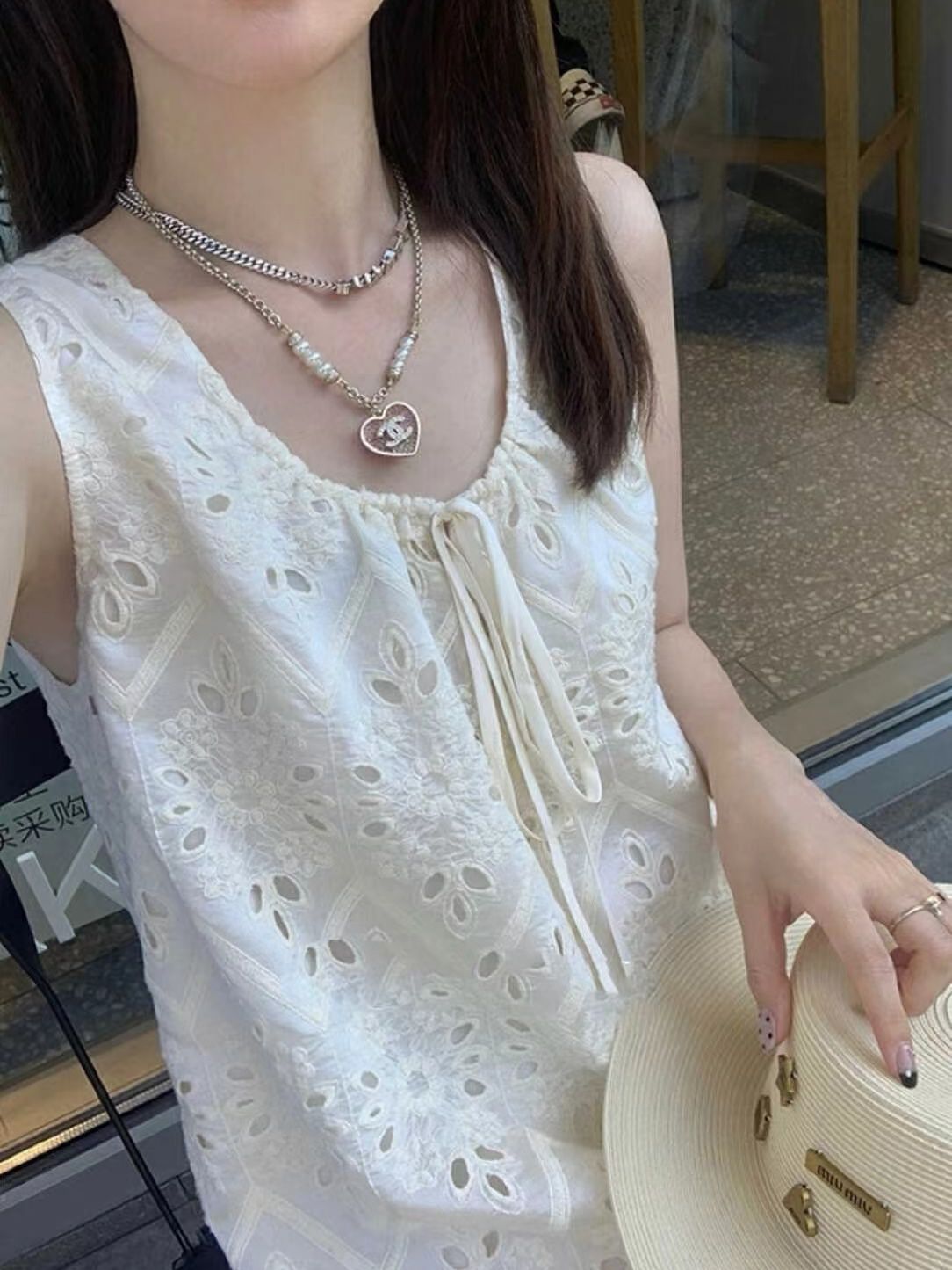 Round neck tied embroidered sleeveless dress loose temperament fresh travel style artistic style Korean style long dress