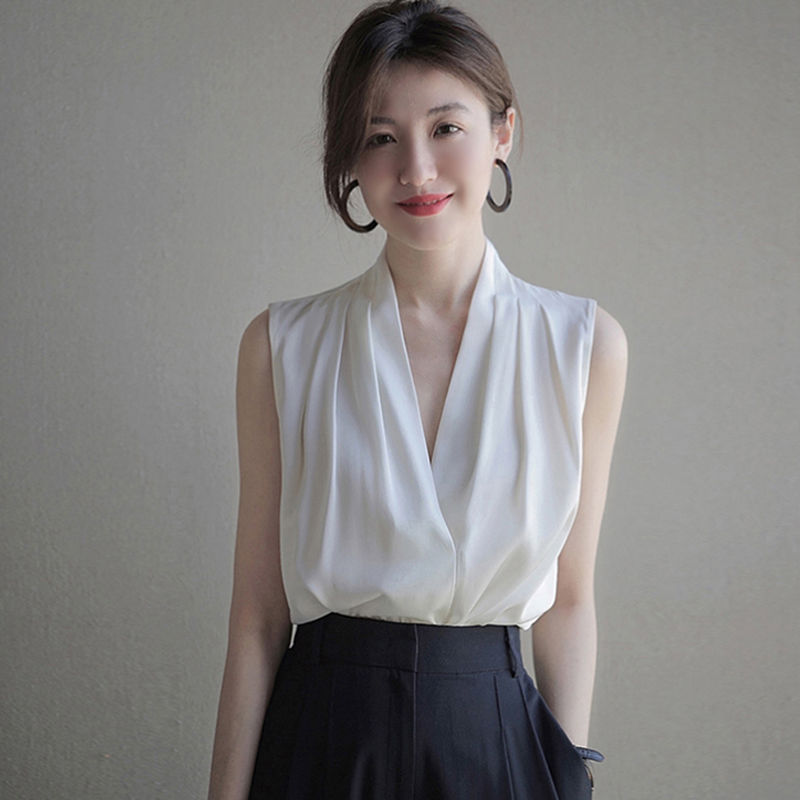Sense of Value! Heavy Lamination Sleeveless Silk Shirt Design Sense Niche Hong Kong Style Satin Mulberry Silk V-neck Top
