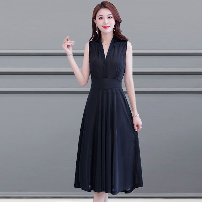 Middle-Aged Mom Dress Summer High-End 2023 New Temperament Youthful-Looking Sleeveless Floral Milk Silk Long Skirt