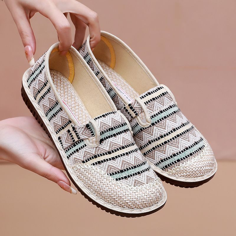 New Old Beijing Thick Bottom Leisure Cloth Shoes Women's Slip-on Breathable Flat Bottom Fisherman Shoes Lightweight Non-Slip Dancing Shoes