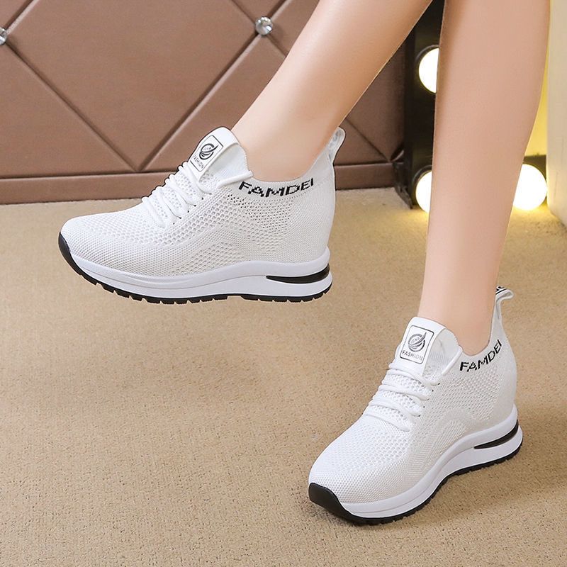 2024 New Spring and Autumn Popular Height Increasing Insole Sneakers Korean Style Thick Bottom Small Height Increasing Skinny Women's Shoes