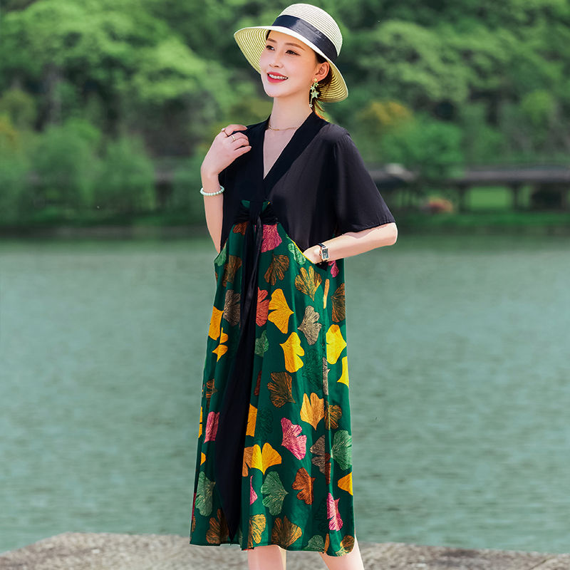 [Counter Quality] 2022 New Acetate Section Dress Women's High-End Color Contrast Patchwork Slim Looking Belly Covering Dress