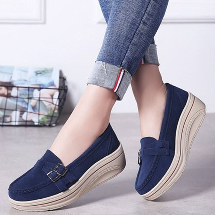 2024 Spring Platform Shake Shoes Slip-on Loafers Genuine Leather Muffin Shoes Comfortable Low-Cut Wedge Large Size Women's Shoes