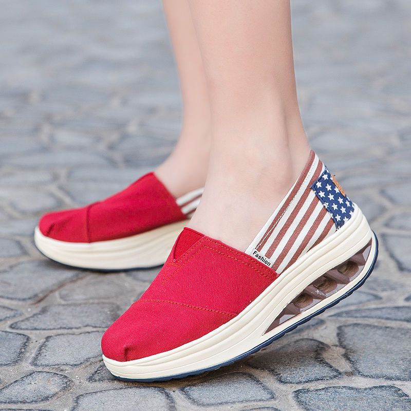 Spring and Autumn Old Beijing Rocking Shoes Women's Canvas Work Shoes Women's Flying Woven Shoes Slip-on Lazy Shoes Women's Platform Hollow out Shoes