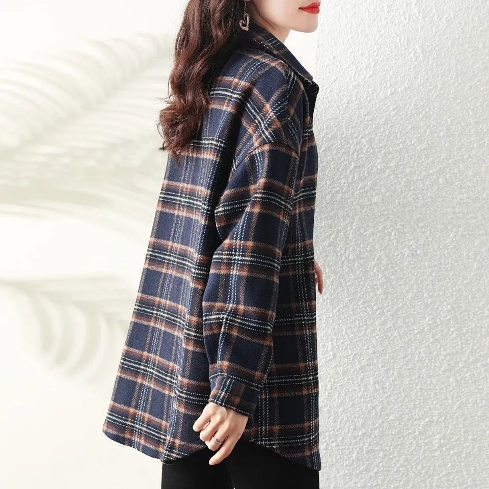 Fleece-Lined Brushed Plaid Shirt Women's Long-Sleeved Korean-Style Loose Fashion Versatile Retro Top Mid-Length Spring and Autumn Coat