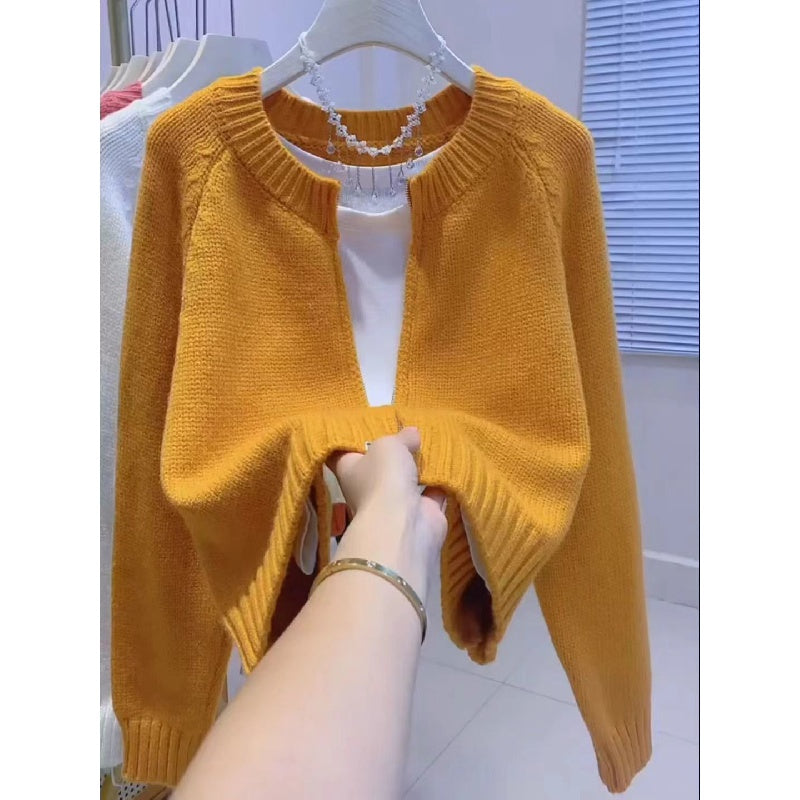 Áo len crop top màu đỏ hồng