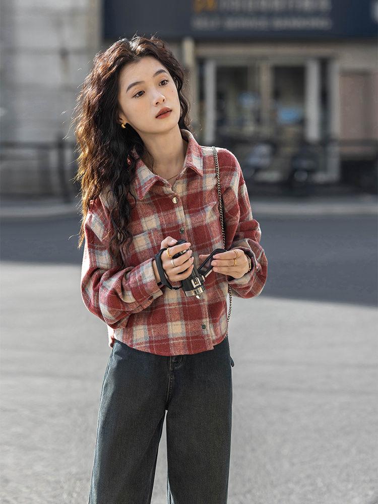 Early spring new plaid short sleeve shirt