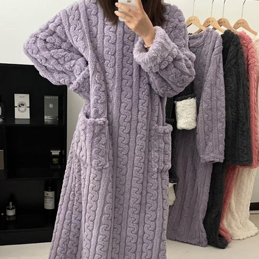 sale!Pajamas Women's Winter Flannel Nightdress Women's Autumn and Winter Warm Mid-Length Coral Fleece Cute Thickening Student Korean Style