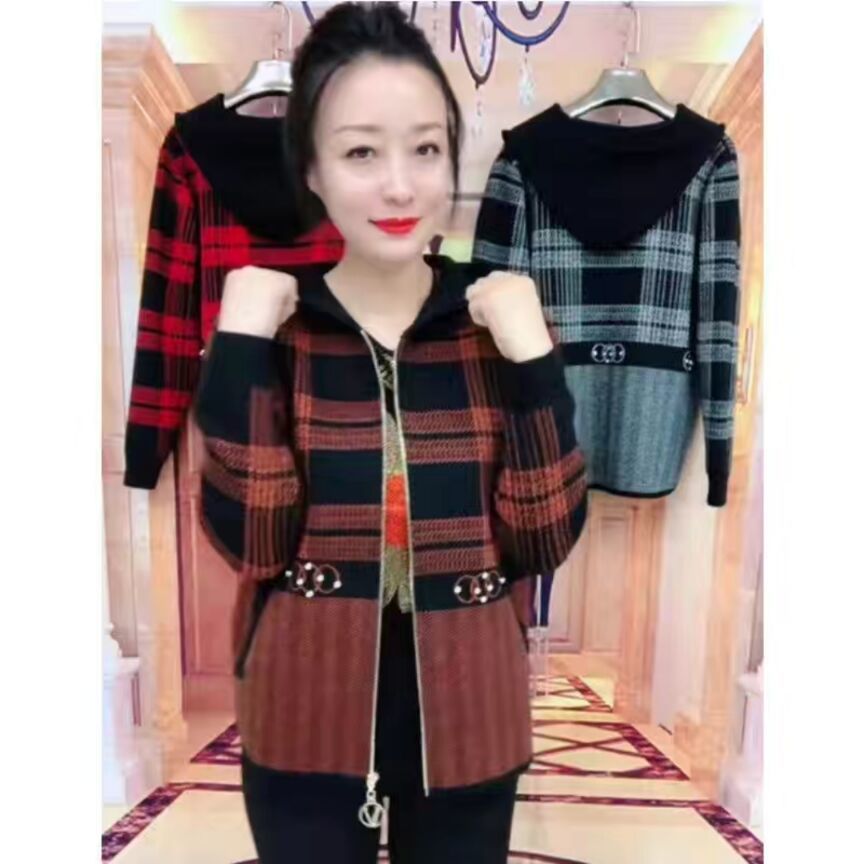 2023 Autumn New Woolen Plaid Coat Women's Casual Hooded Loose plus Size Western Style Slimming Middle-Aged Mom