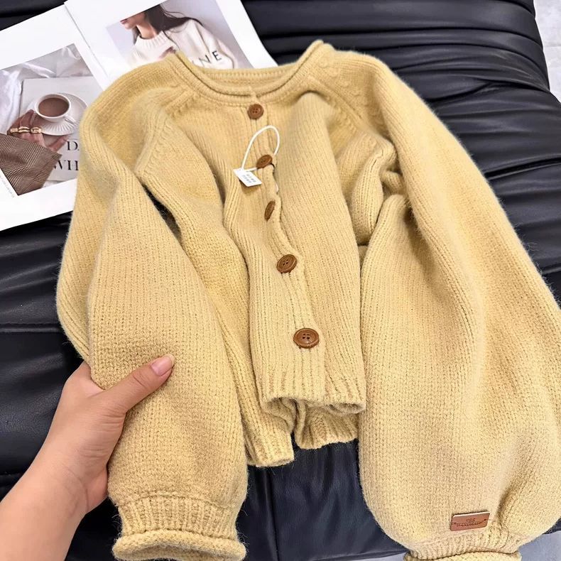 MILLI MILLU Small Sized Man's Wear Yellow Outerwear Knitwear Soft Glutinous Advanced Lazy Sweater Autumn and Winter