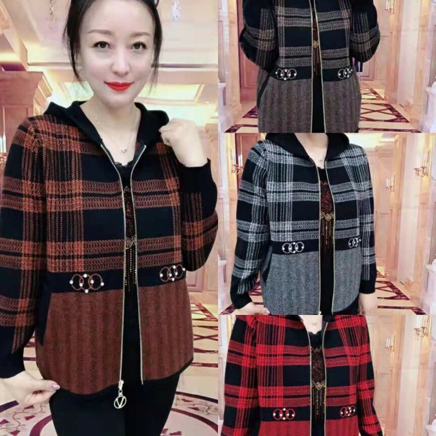 2023 Autumn New Woolen Plaid Coat Women's Casual Hooded Loose plus Size Western Style Slimming Middle-Aged Mom